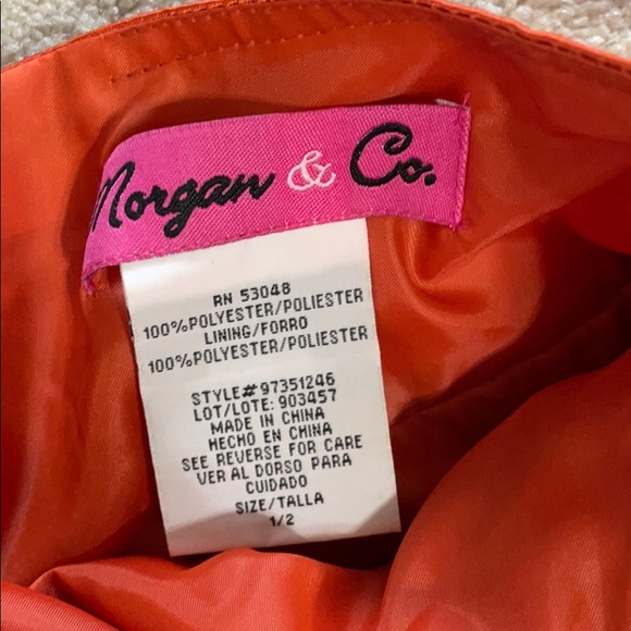 Formal Dress - Picture 3 of 7